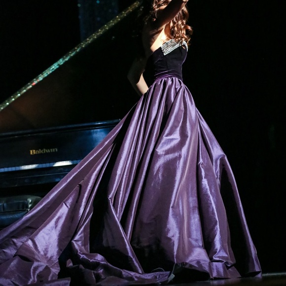 Mac Dugall Couture Pageant Gown - Picture 8 of 9